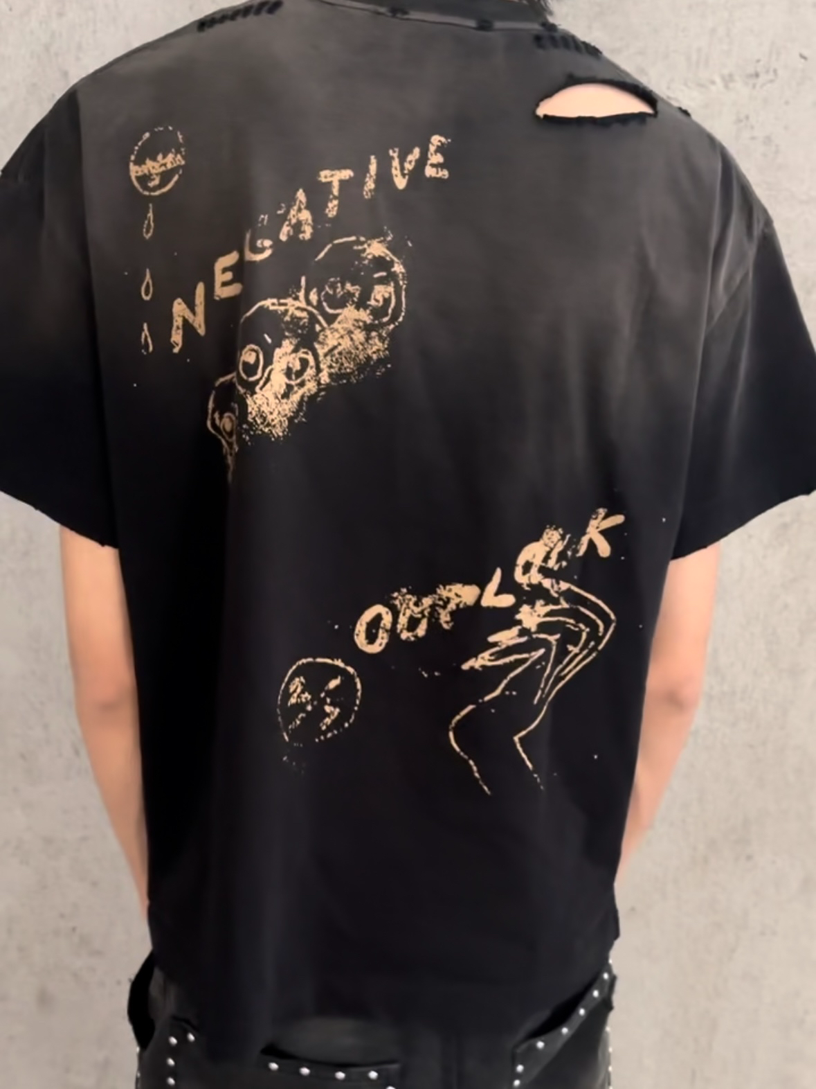 ウォッシュ加工×ダメージデザインTシャツ inloop040